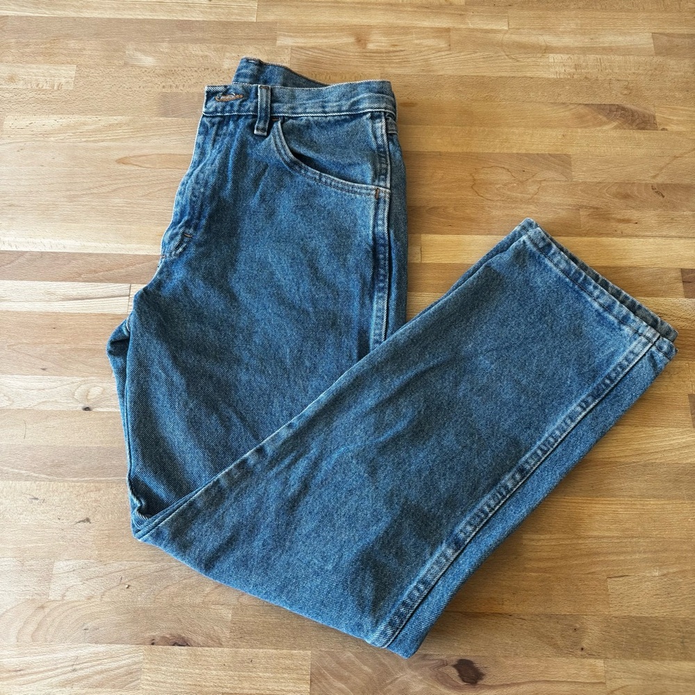 RUSTLER by Wrangler Men's Classic Cut Straight Leg Blue Denim Jeans 32 x 30 - Picture 2 of 13